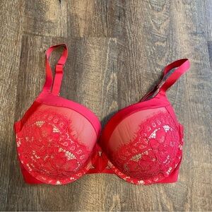 Victoria’s Secret Very Sexy Push Up Red Lace Bra Size 34DDD